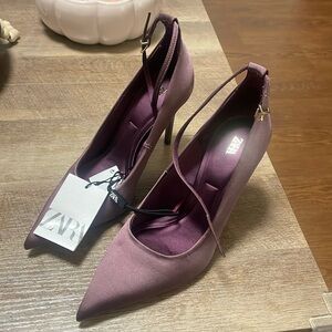 Zara Women’s Pumps Nightlife Dress Formal Party Event Cocktails Wedding Gift.